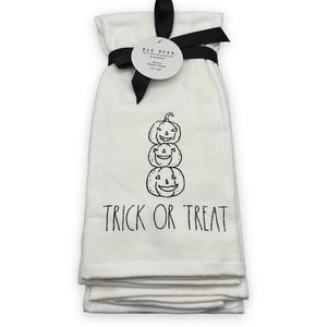NEW Rae Dunn Kitchen Towels Set of 2 Halloween Edition 16” x 26” Trick or Treat